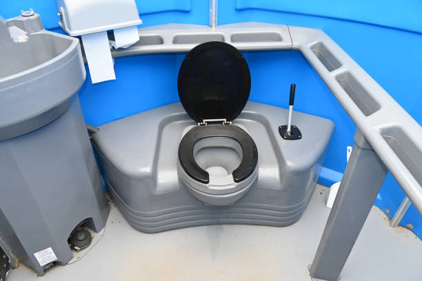 Best Porta potty cleaning services  in West Crossett, AR